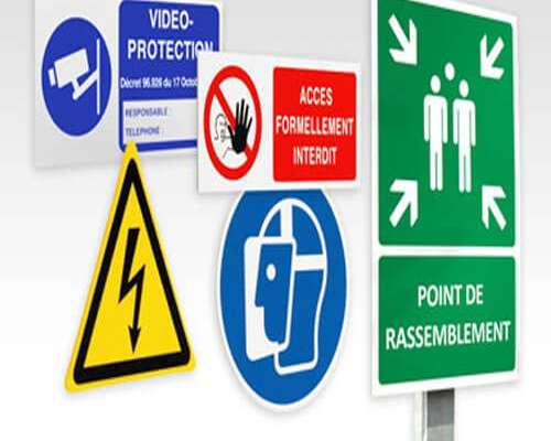 Badges en papier + Lanière